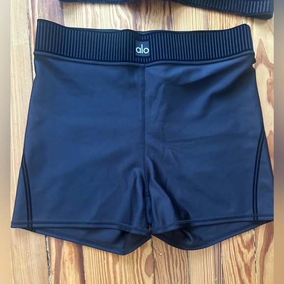 Alo set - Picture 2 of 4